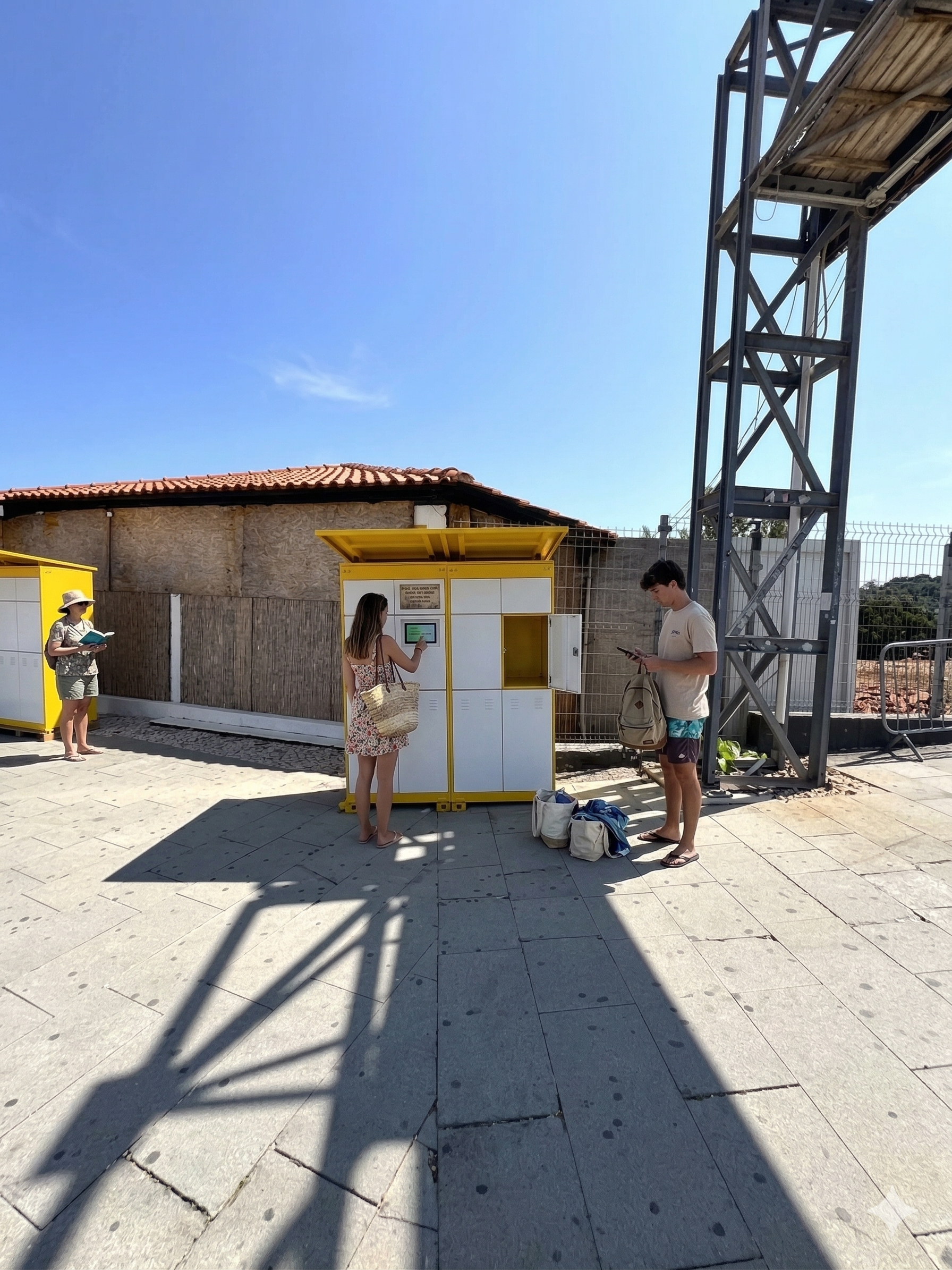 Locker24 Zrce Beach
